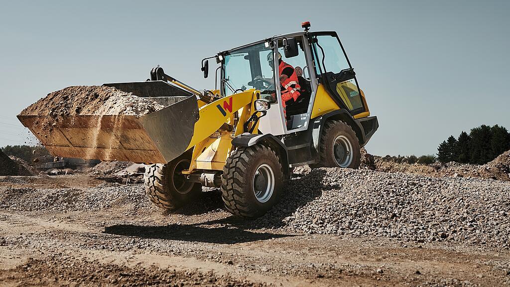 yellow wheel loader WL1150 in action